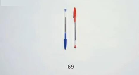 13  - Sexo con bolígrafos