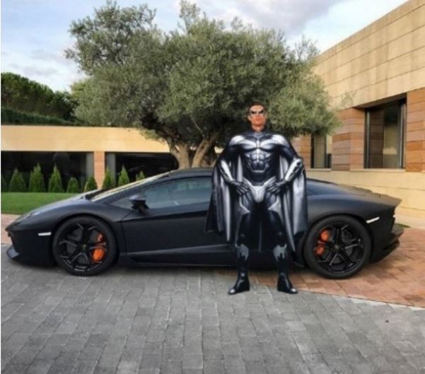 Los mejores memes de Cristiano Ronaldo fardando de coche
