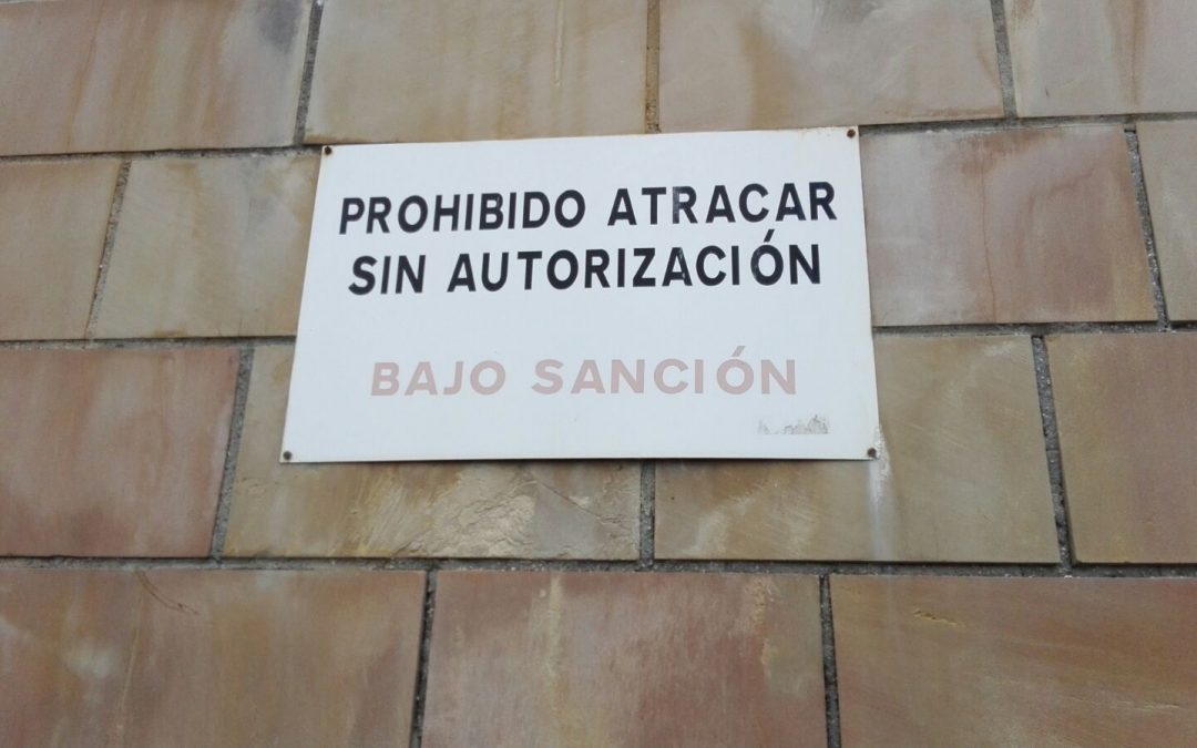 Prohibido atracar sin autorización