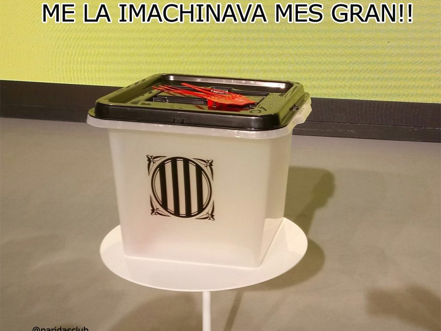 La Generalitat presenta las urnas del referendum 1-O