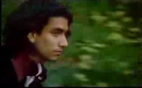 Sayid en un video de david Bowie de 1995