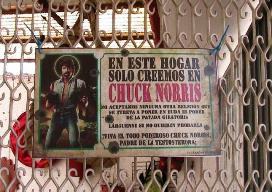 chuck-norris-dios