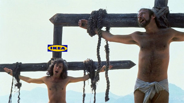 Ikea cruces para Semana Santa
