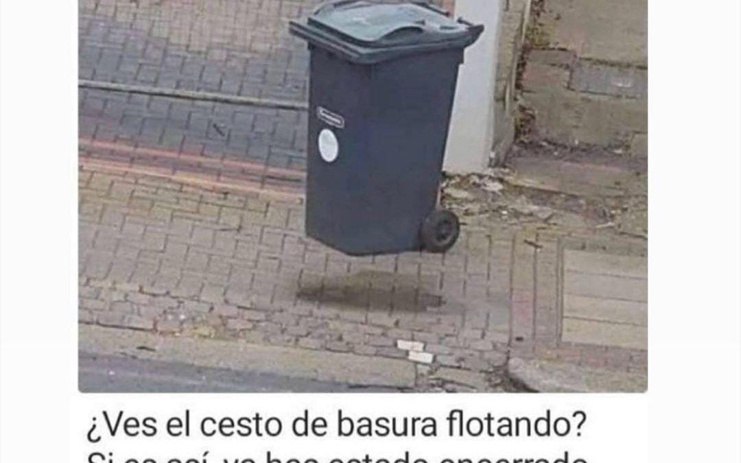 Cubo de la basura que vuela