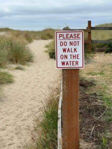 No caminar sobre las aguas